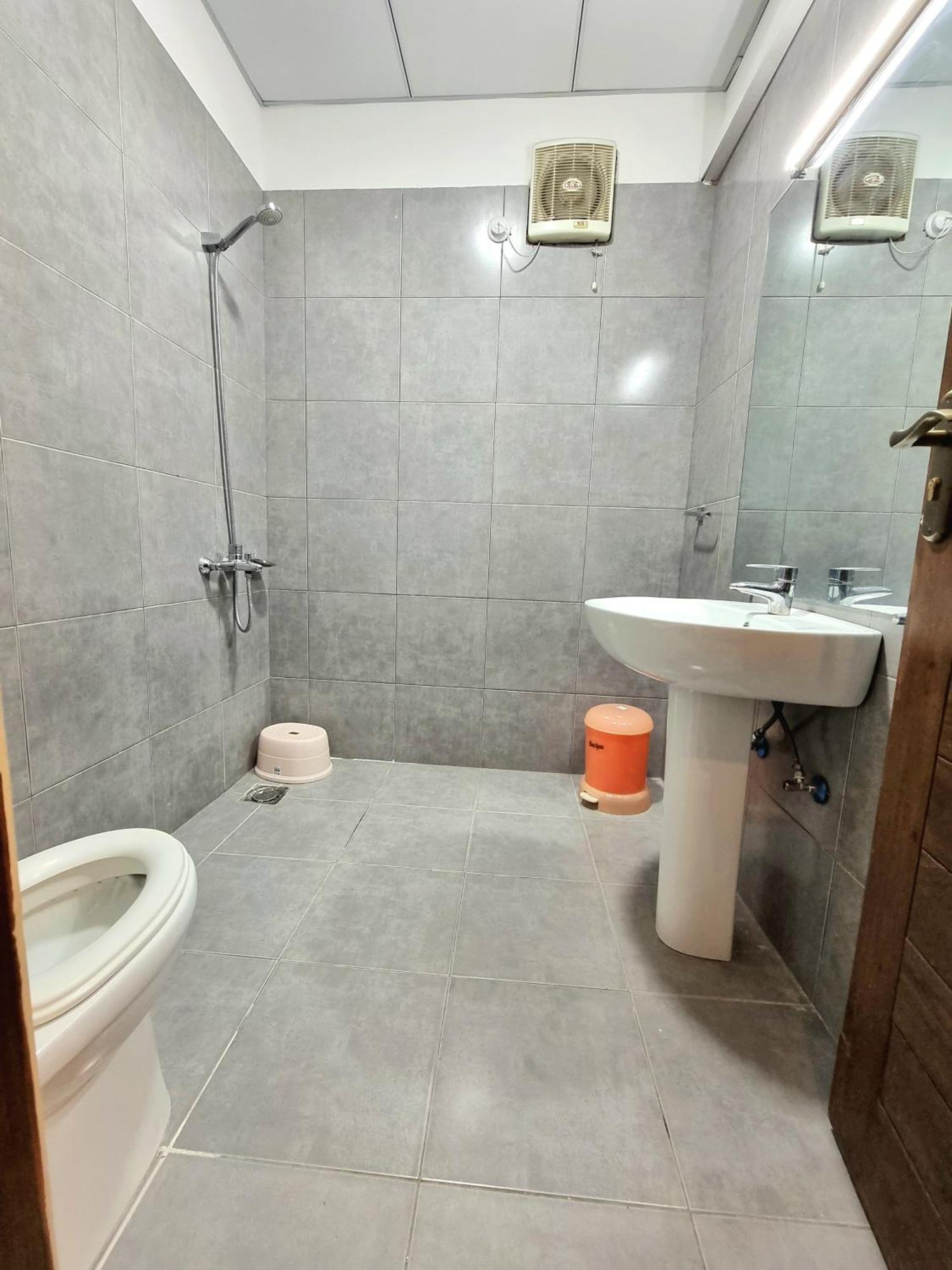 Executive 3 Bedrooms Apartment In Bahria Town Rawalpindi Eksteriør bilde