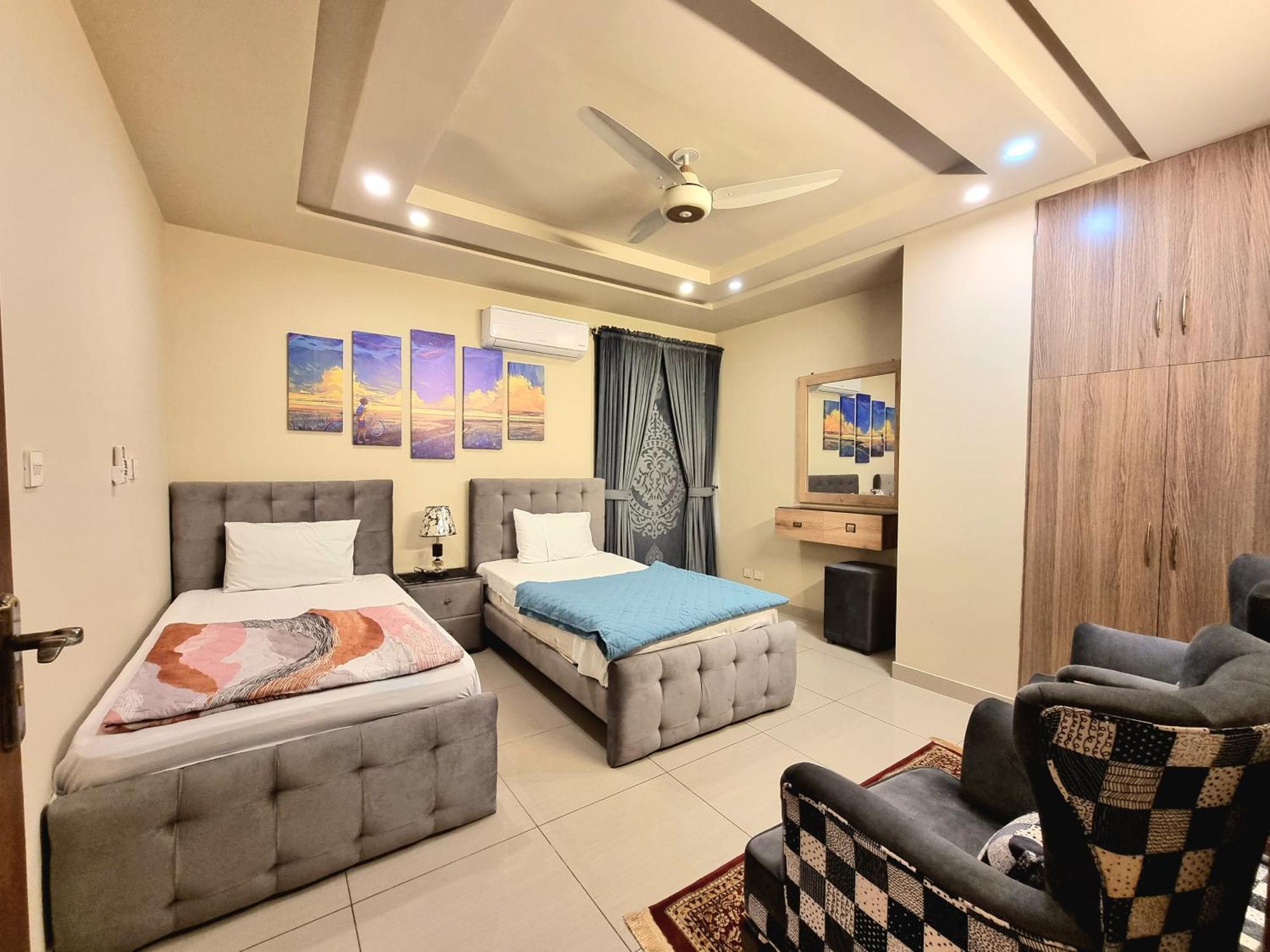 Executive 3 Bedrooms Apartment In Bahria Town Rawalpindi Eksteriør bilde